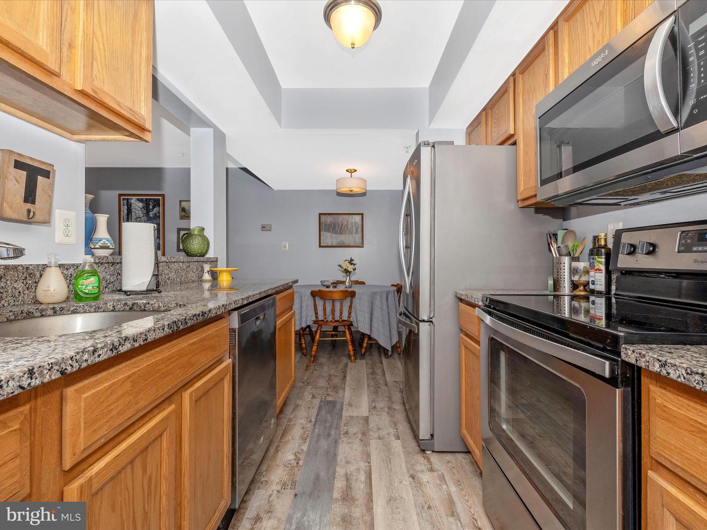 118 N Altamont Ave