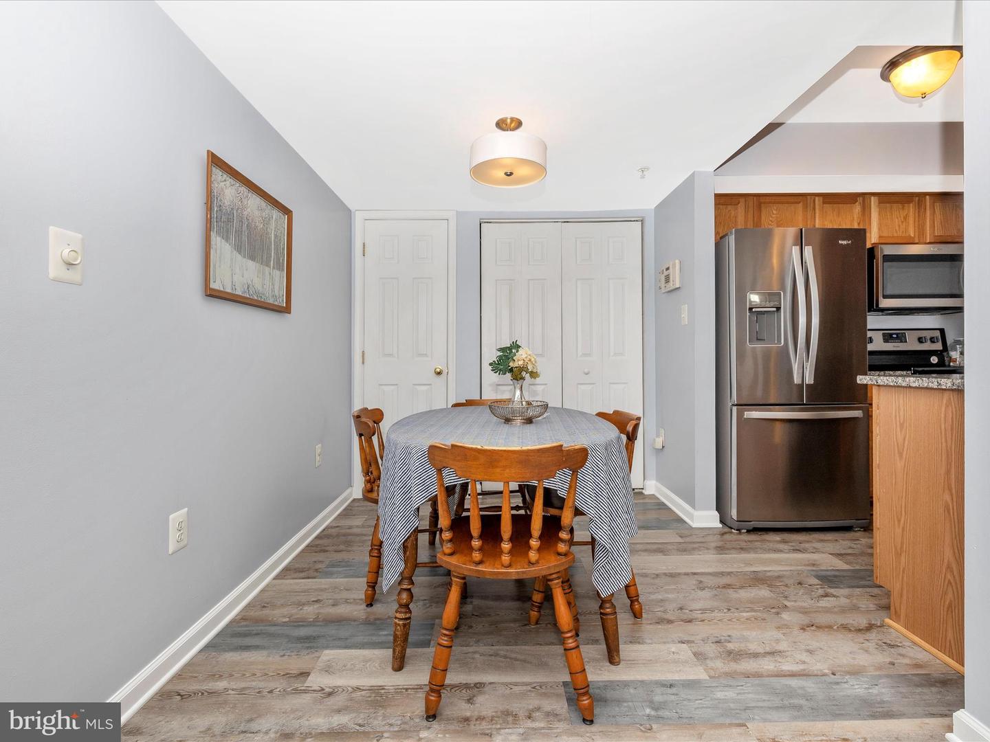 118 N Altamont Ave