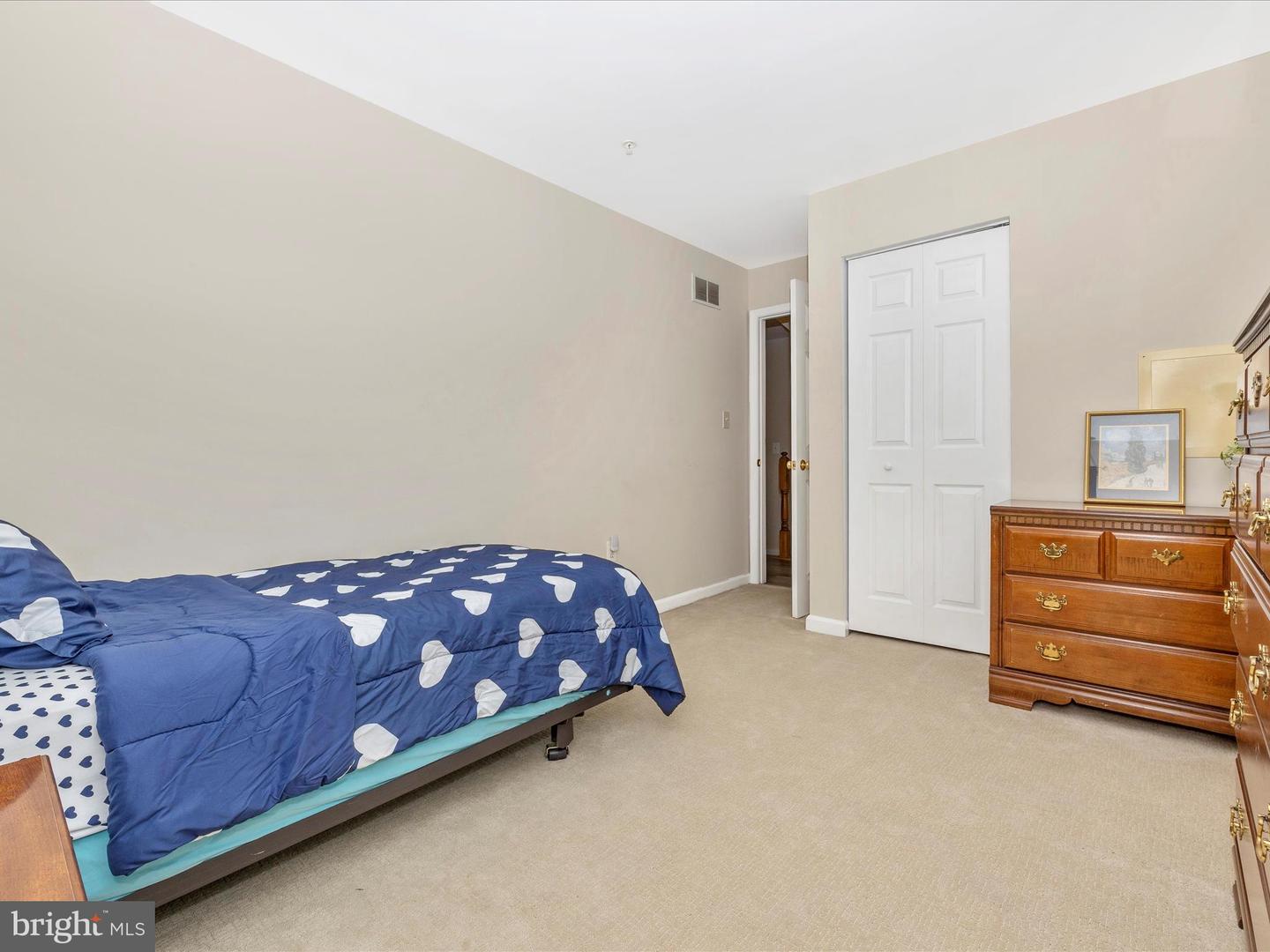 118 N Altamont Ave