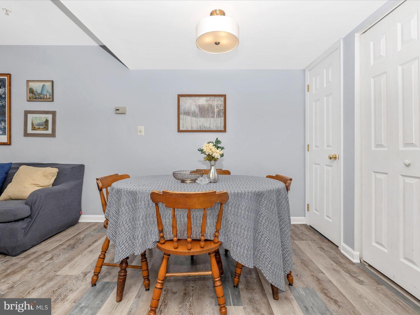 118 N Altamont Ave