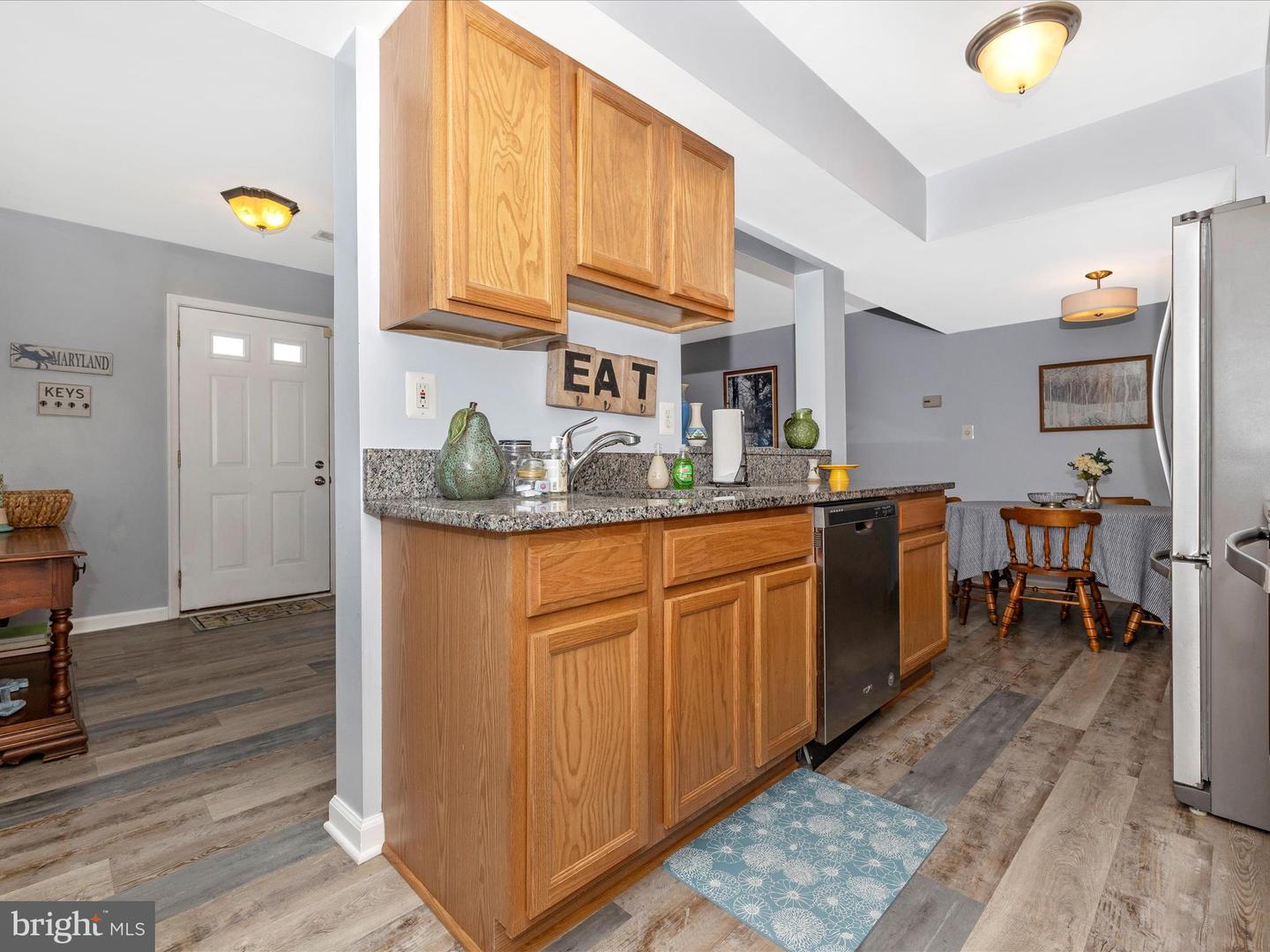 118 N Altamont Ave