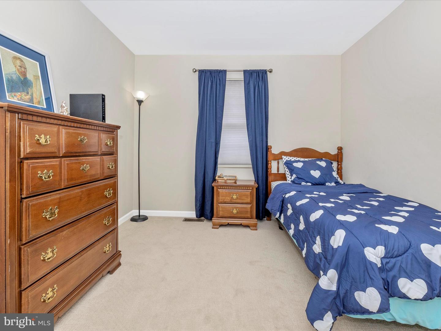 118 N Altamont Ave