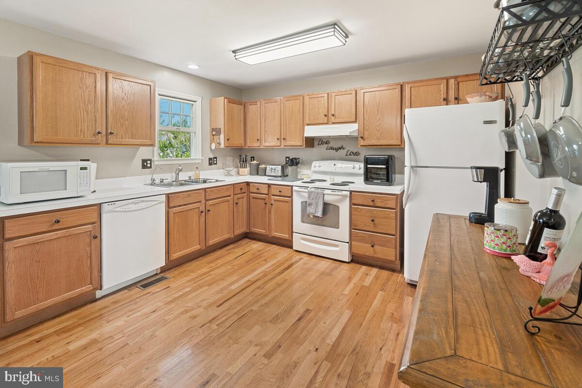 23 Stoney Park Way
