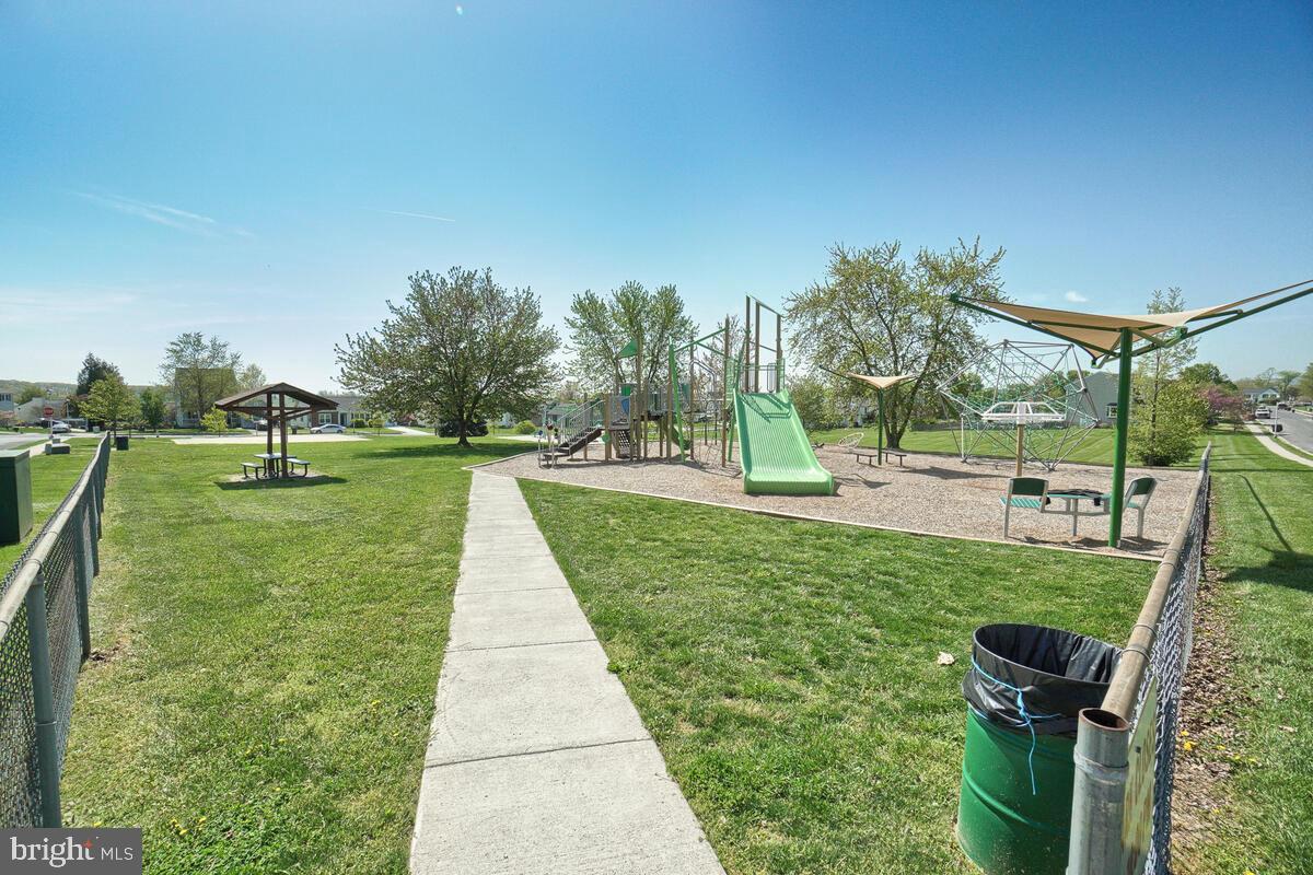 23 Stoney Park Way