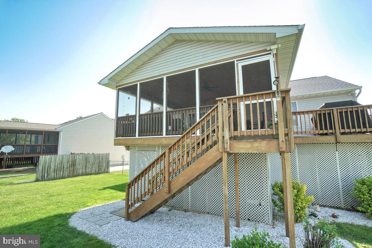 23 Stoney Park Way