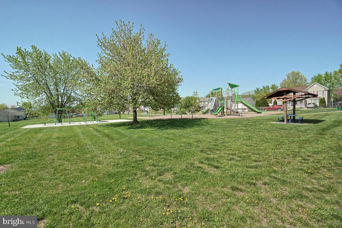 23 Stoney Park Way