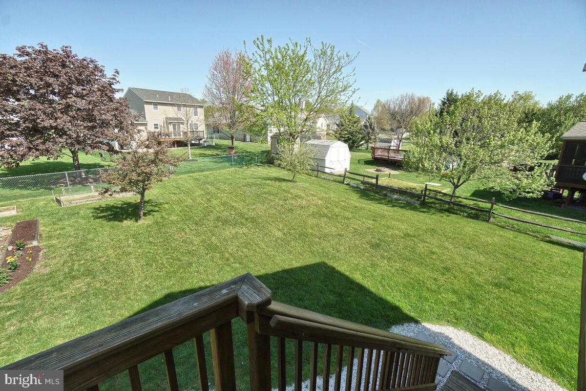 23 Stoney Park Way