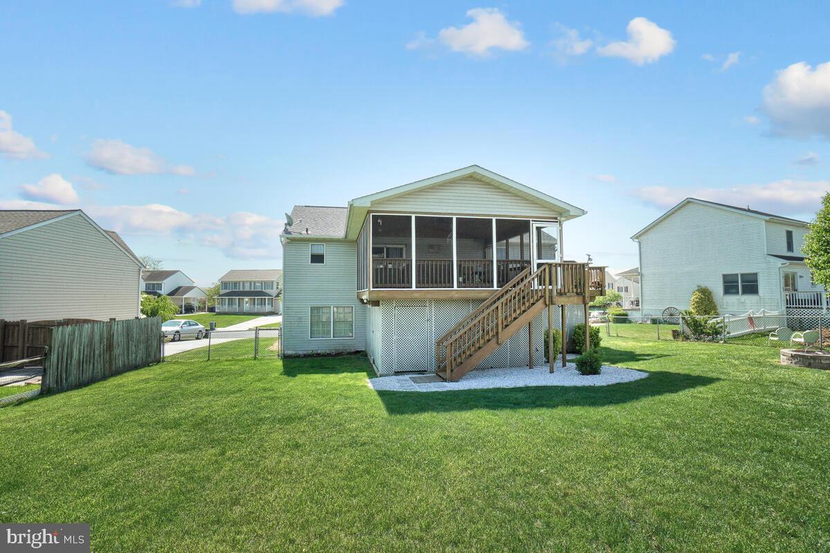 23 Stoney Park Way