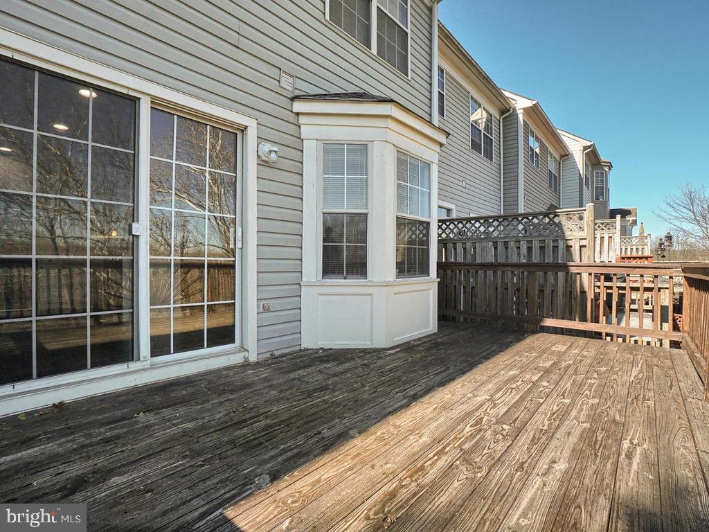 903 Jubal Way