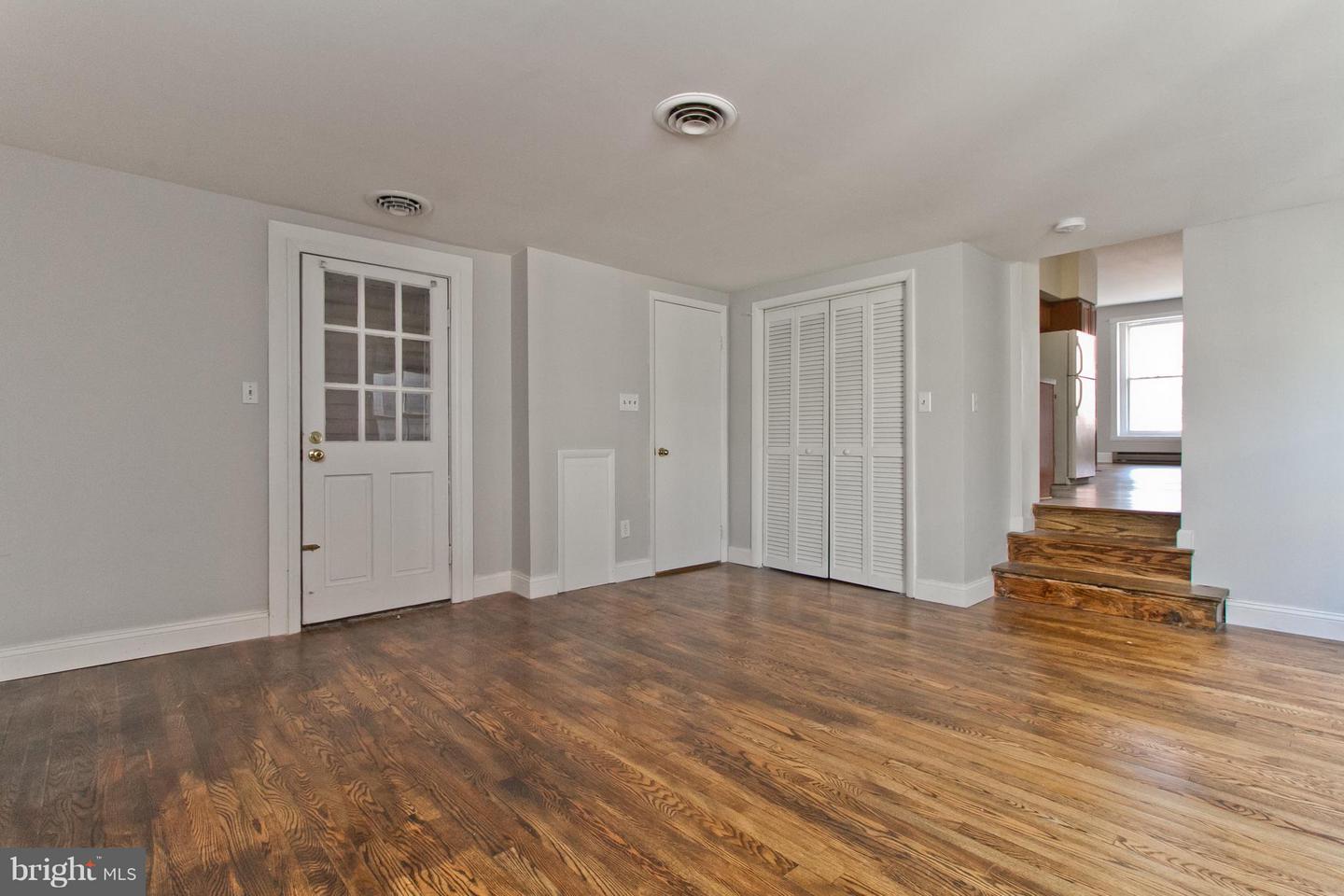 308 Market St