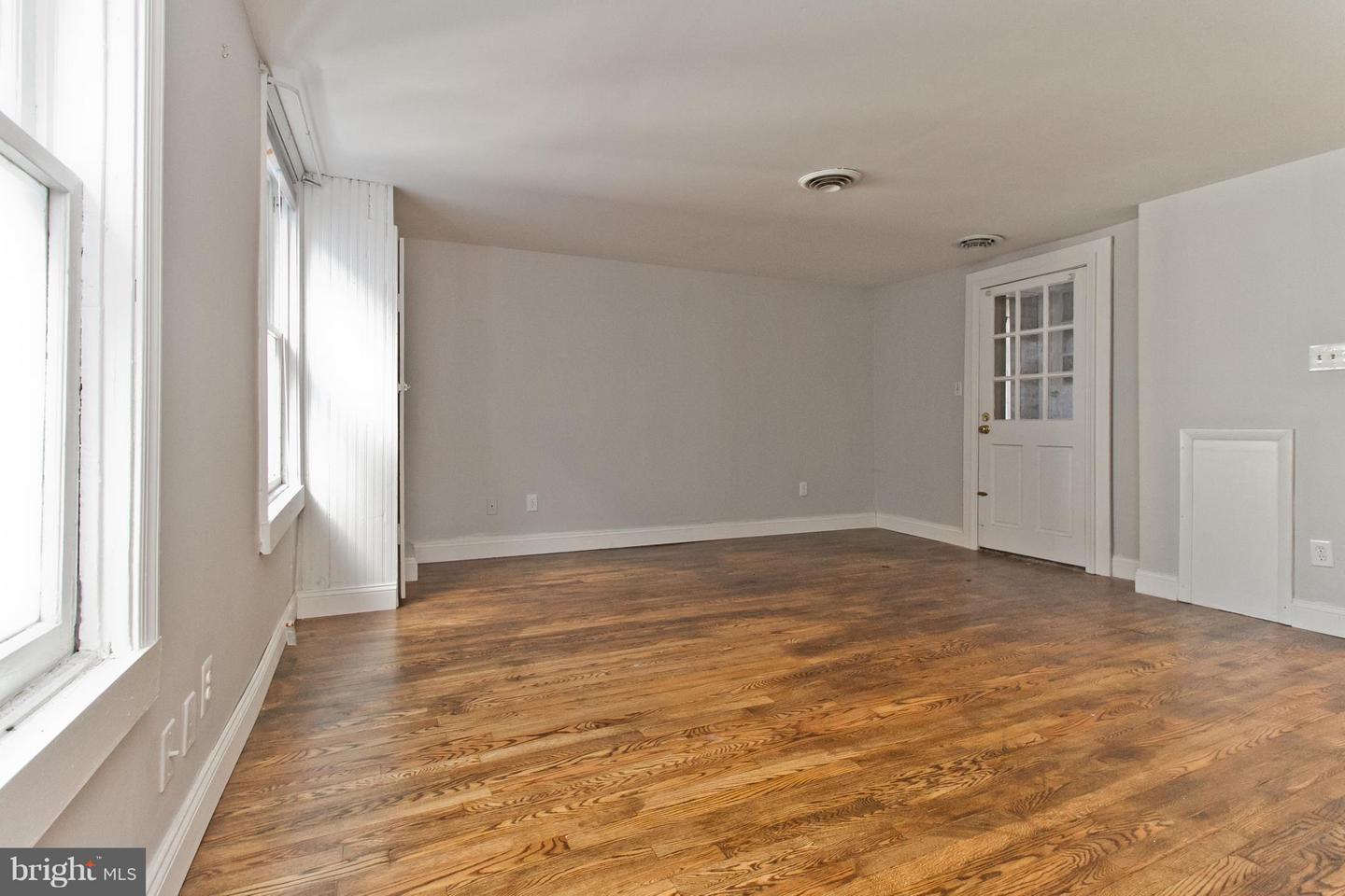 308 Market St