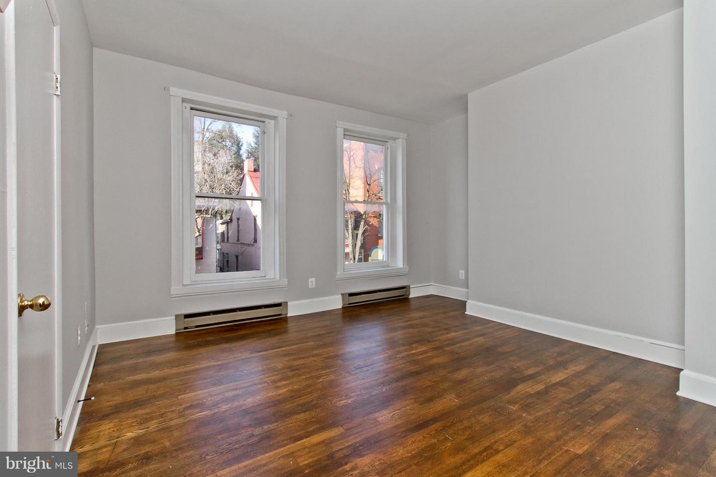 308 Market St