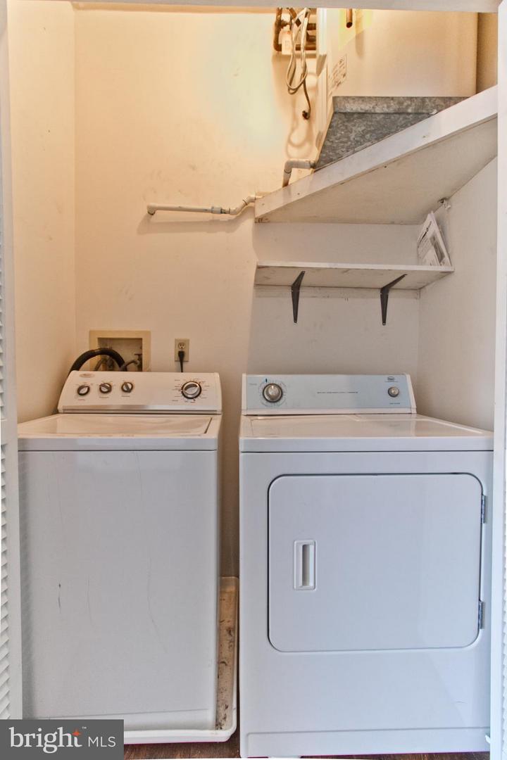 308 Market St