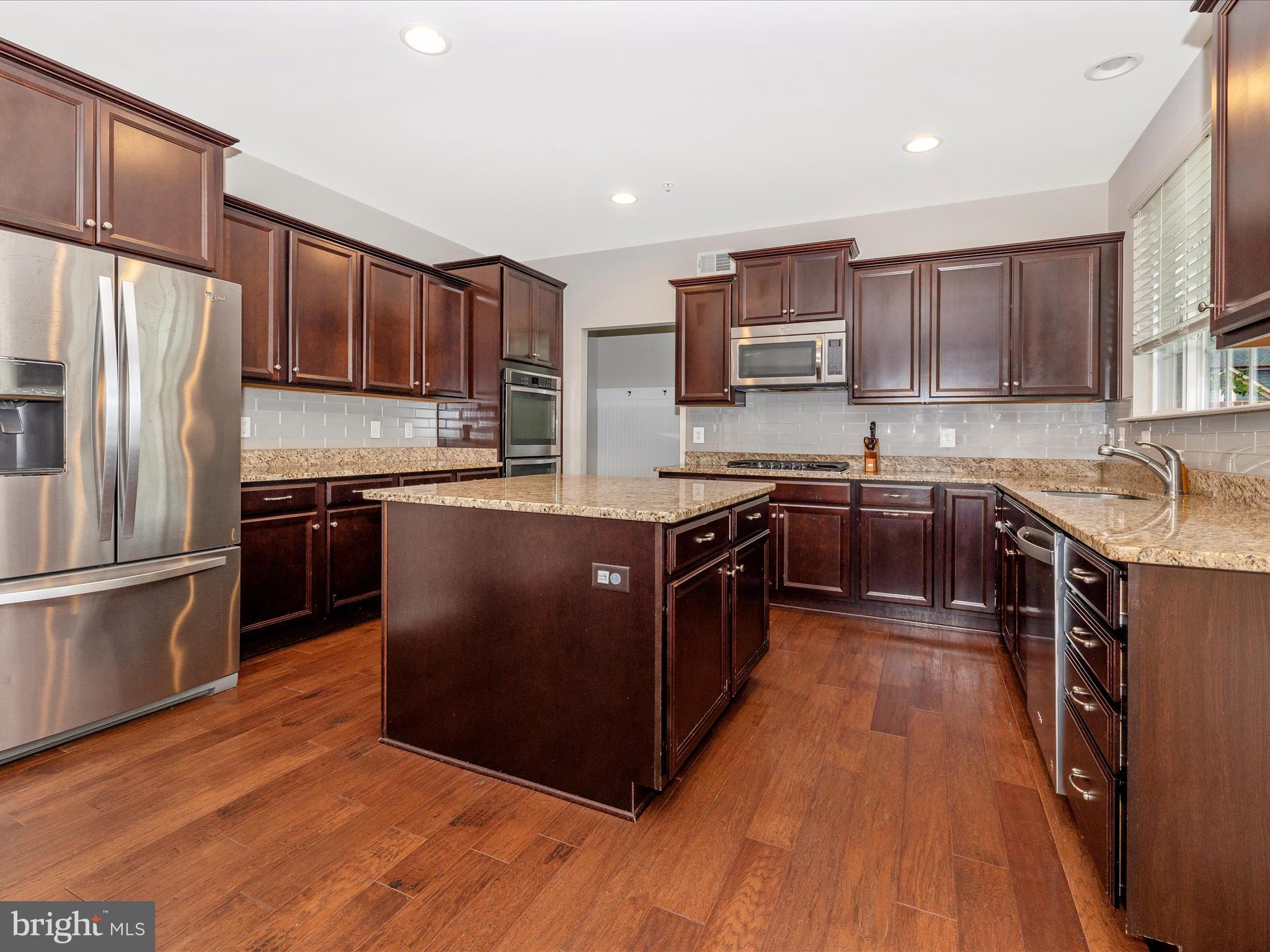 1001 Briarfield Ct