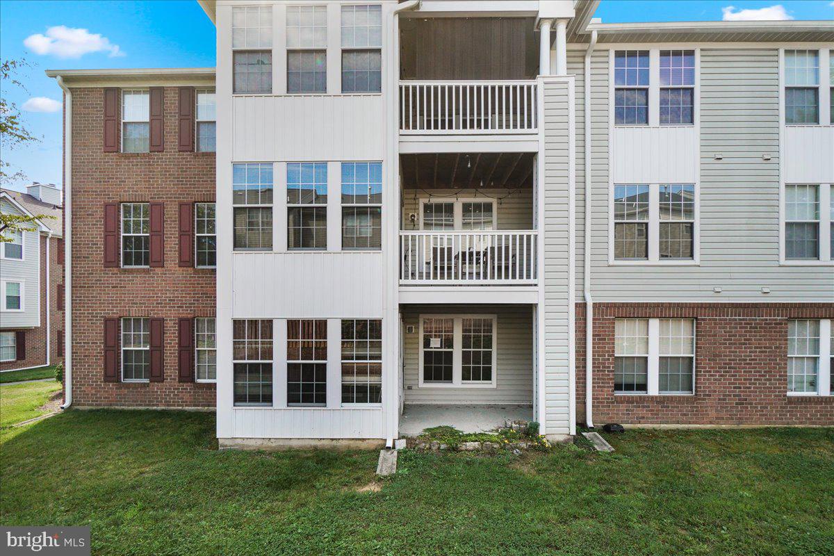 1603 Berry Rose Ct #2c