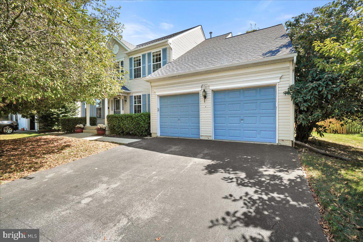 168 Midsummer Dr