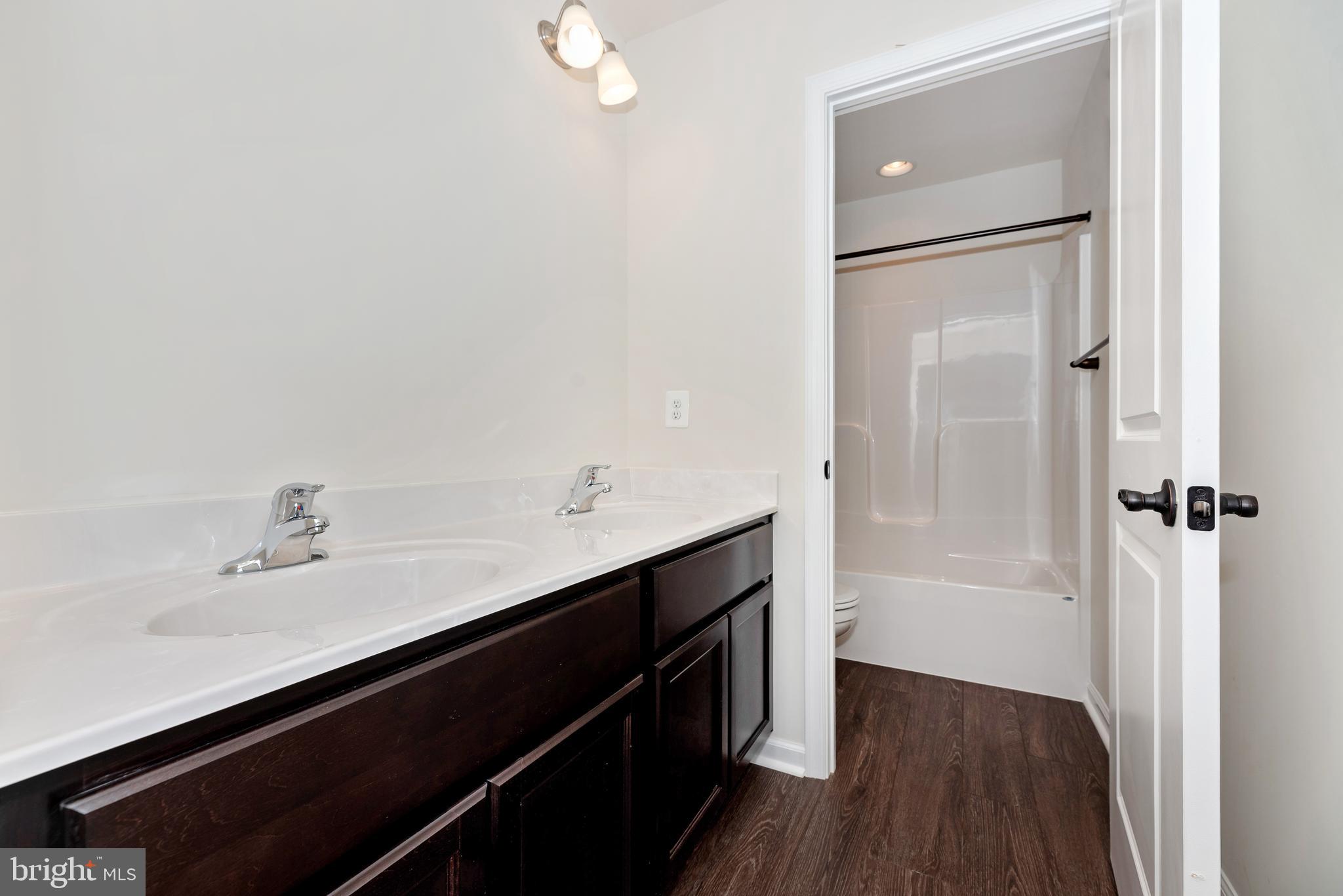 10803 Ridgewood Place