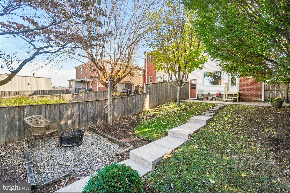 209 Monroe Ave
