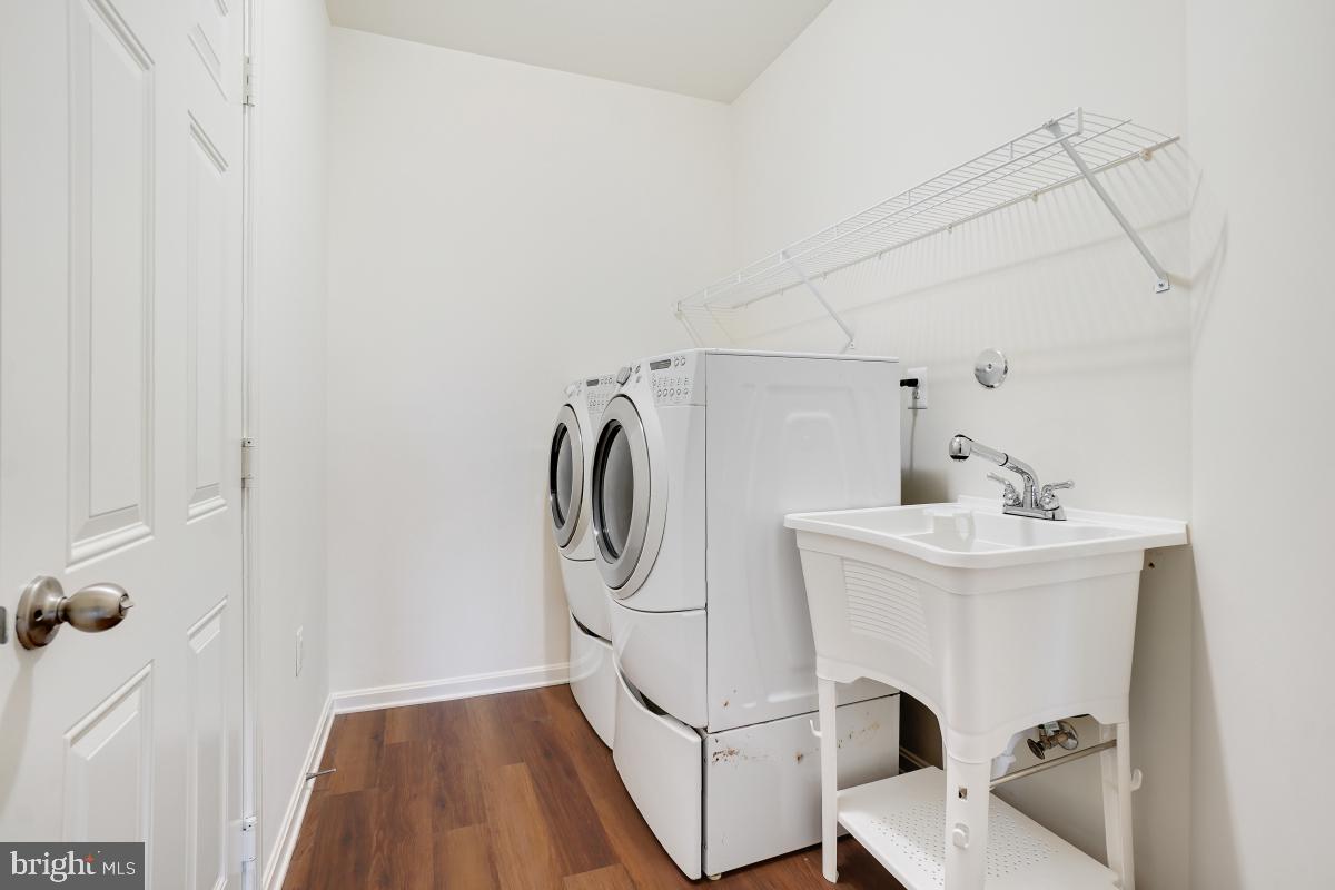 125 Sunlight Ct