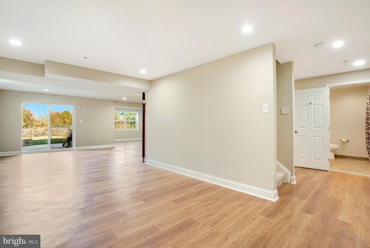 125 Sunlight Ct