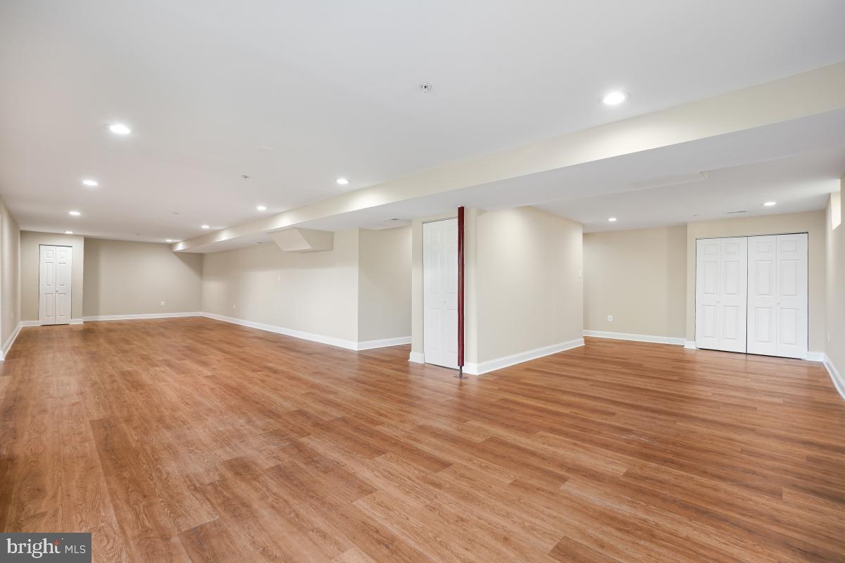 125 Sunlight Ct