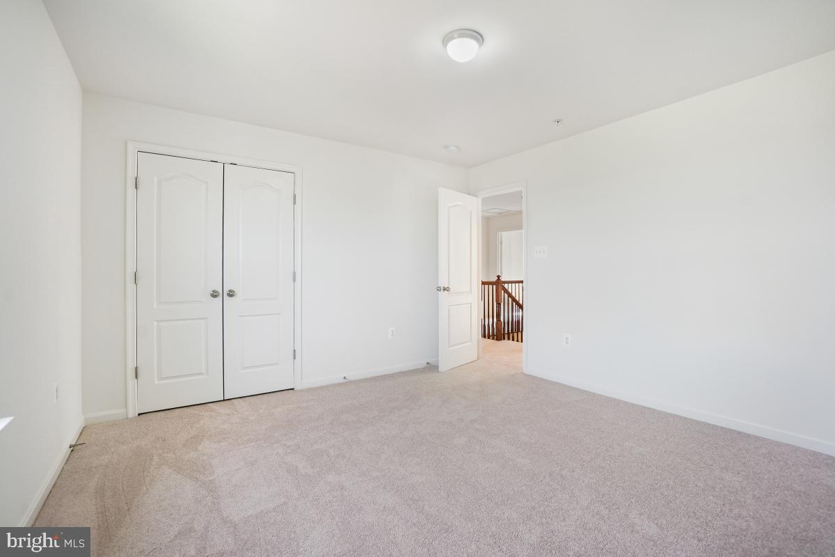 125 Sunlight Ct