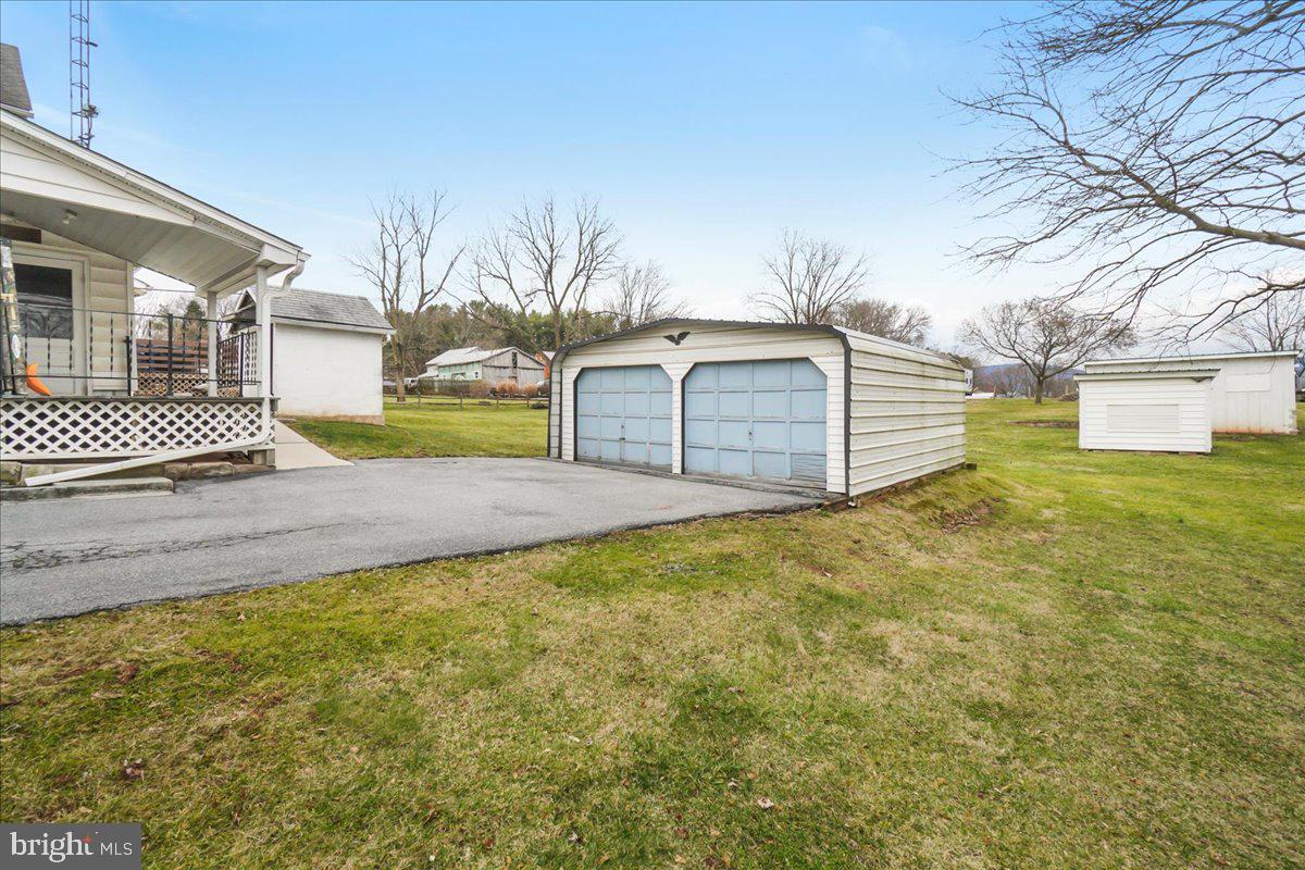 8216 Rocky Ridge Rd