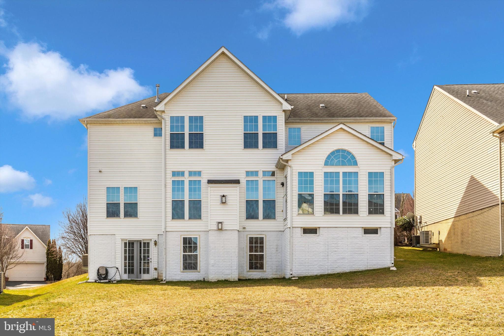 112 Galyn Dr
