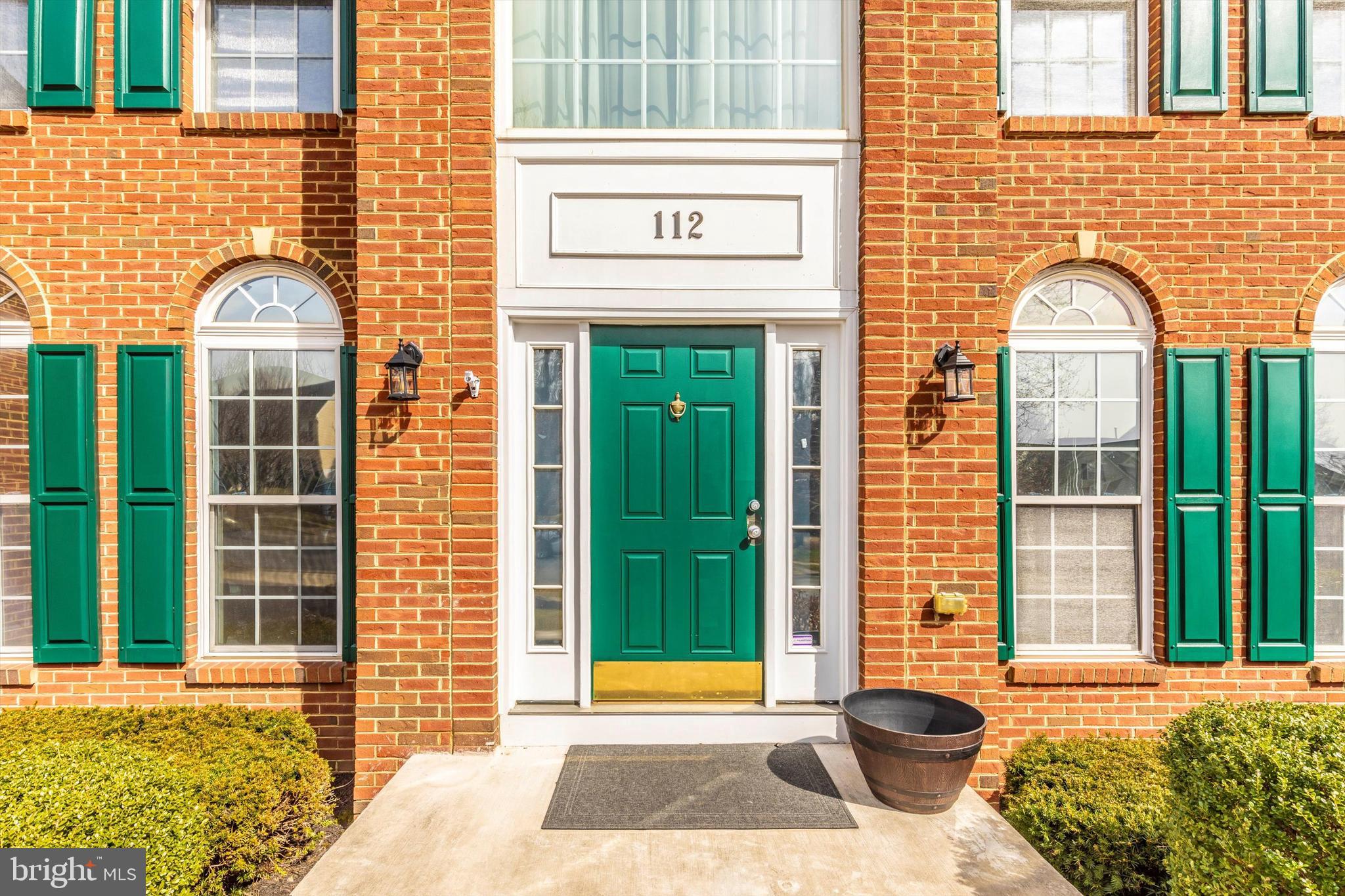112 Galyn Dr