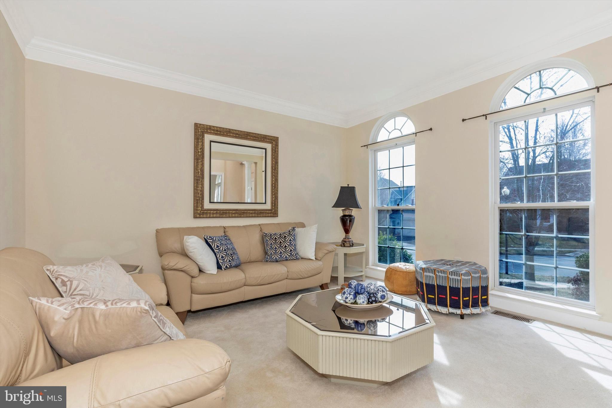 112 Galyn Dr