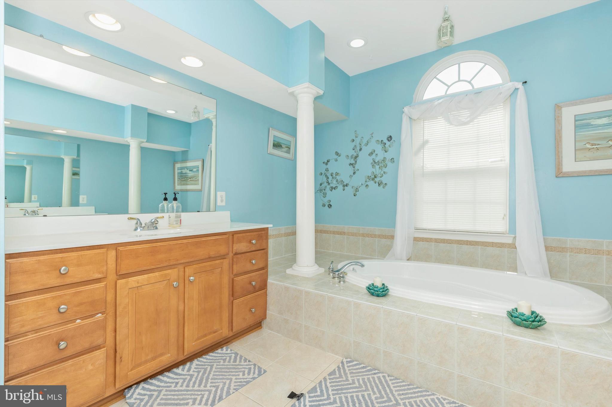 112 Galyn Dr