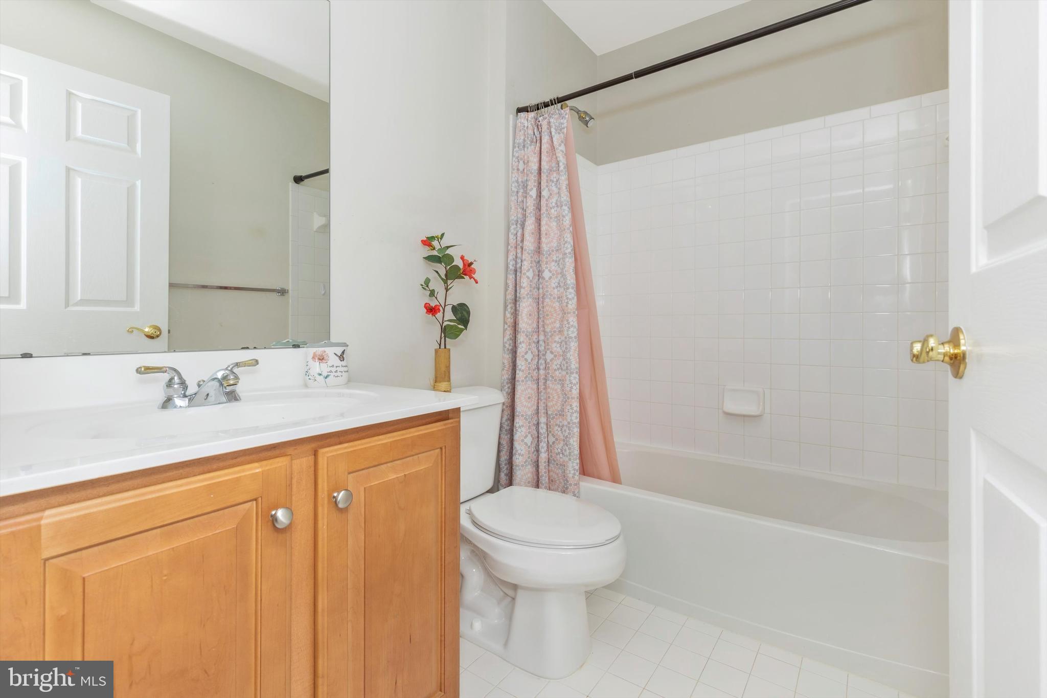 112 Galyn Dr