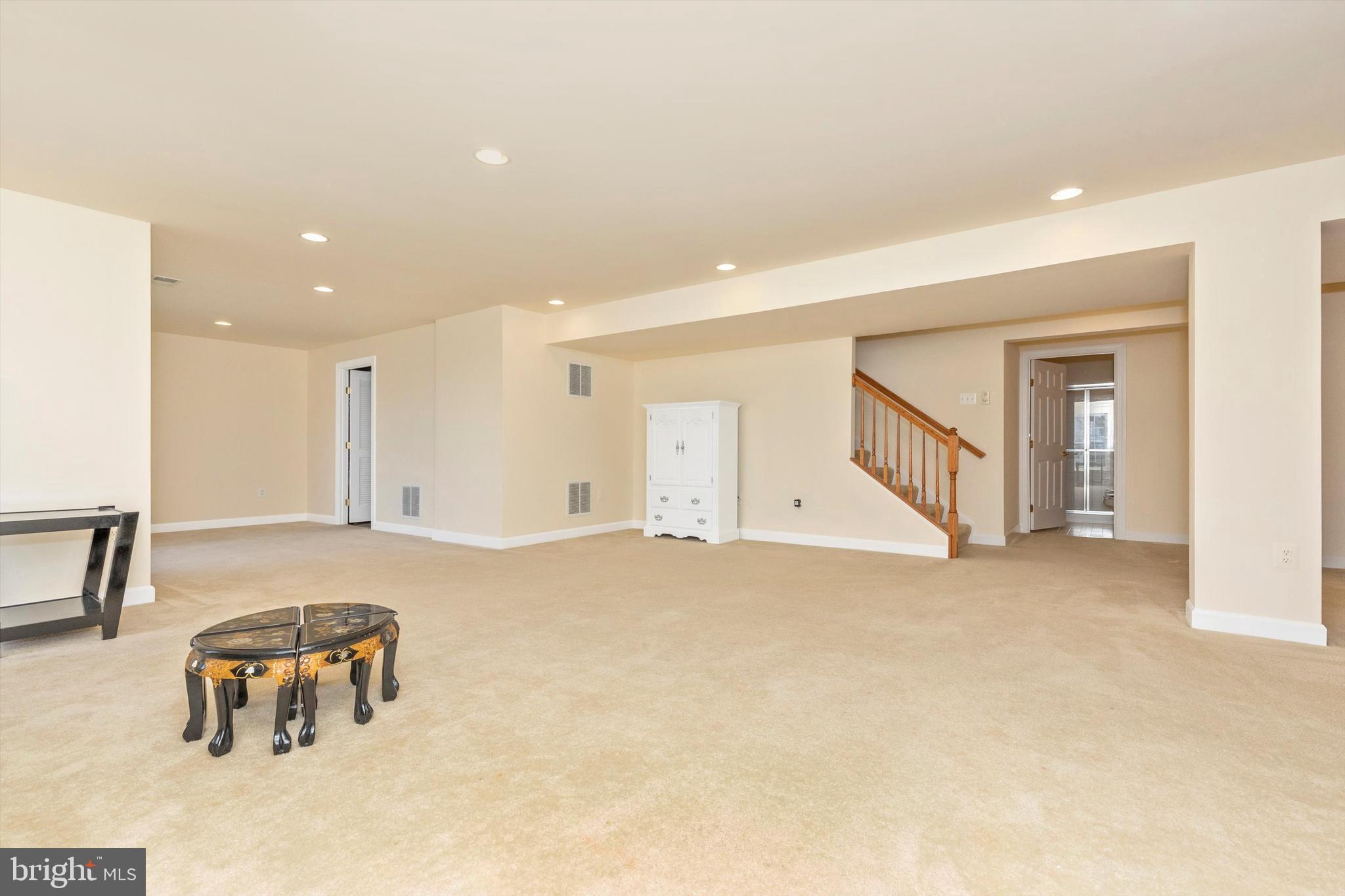 112 Galyn Dr