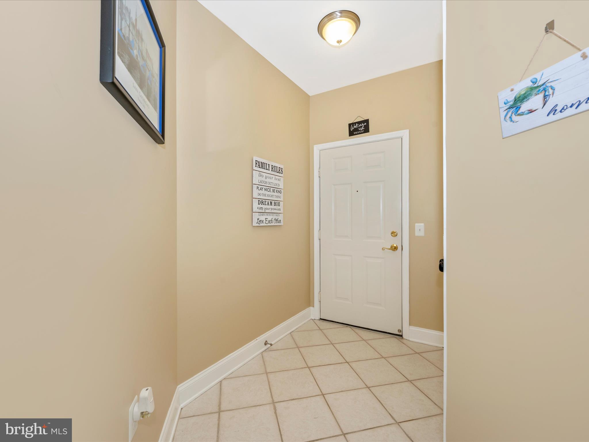 2520 Waterside Dr #101