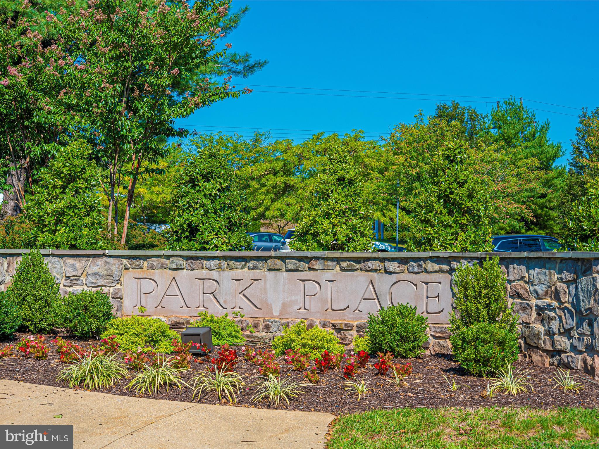 2520 Waterside Dr #101