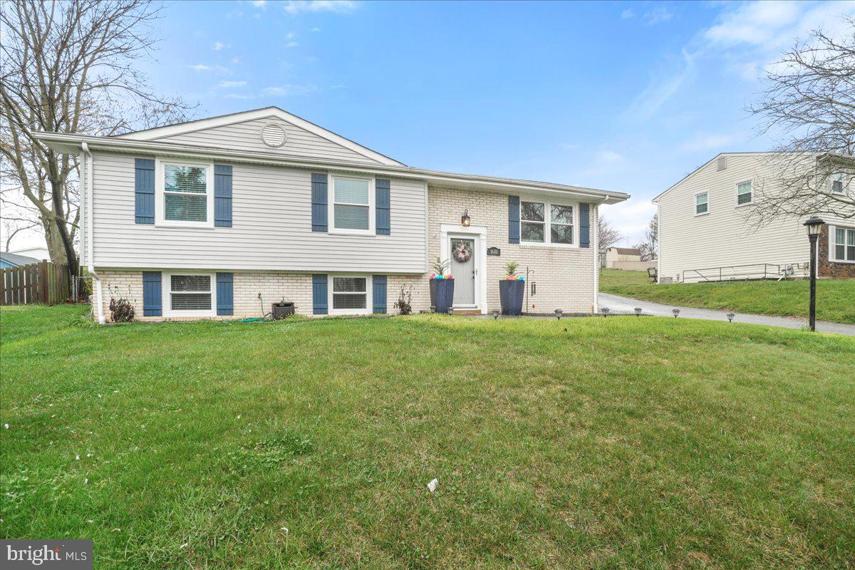 1610 Gibbons Rd