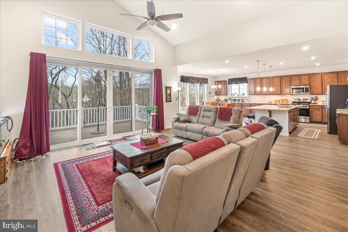 801 Kaplon Ct