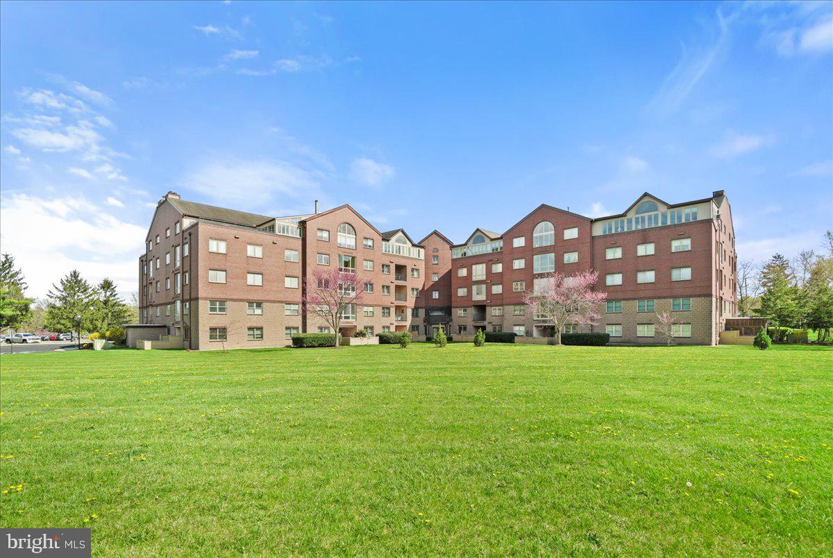102 Mercer Ct #24 2a