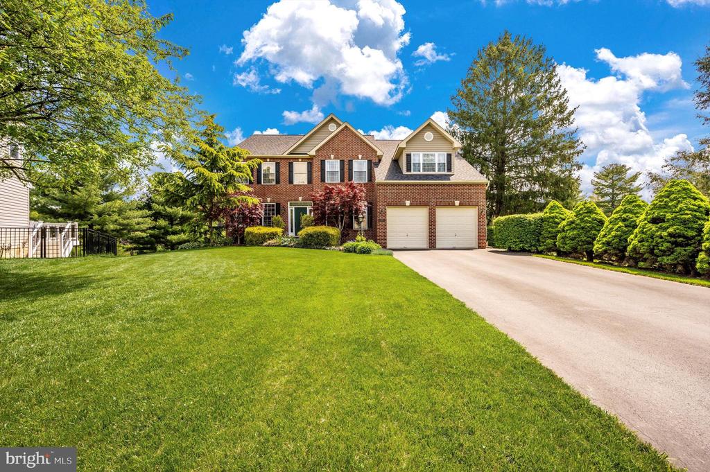 11120 Eagletrace Dr