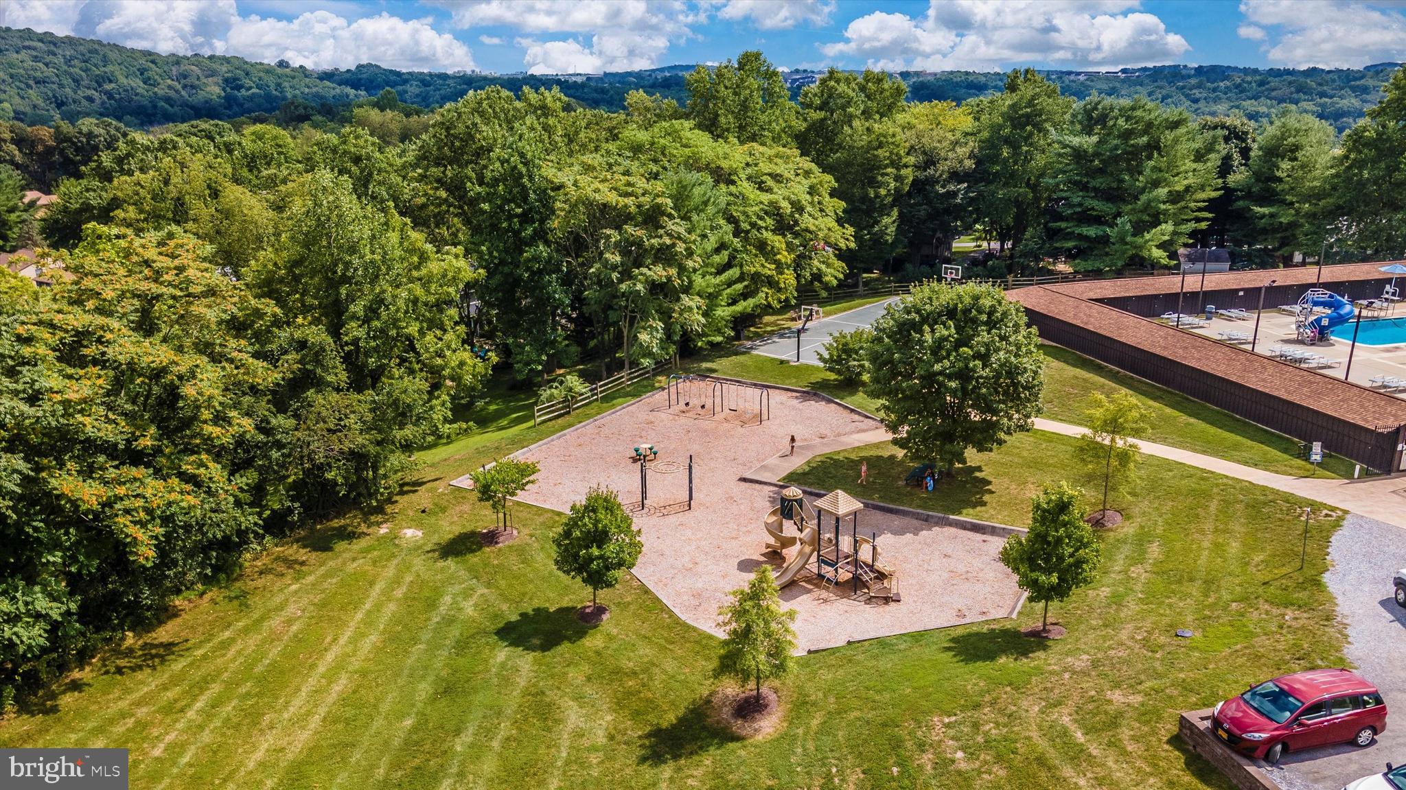 11120 Eagletrace Dr