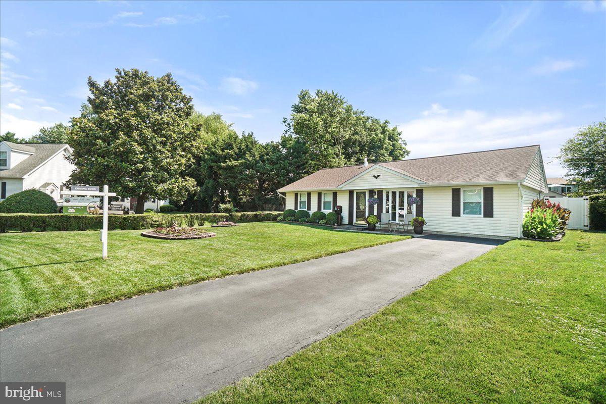 414 White Oak Pl