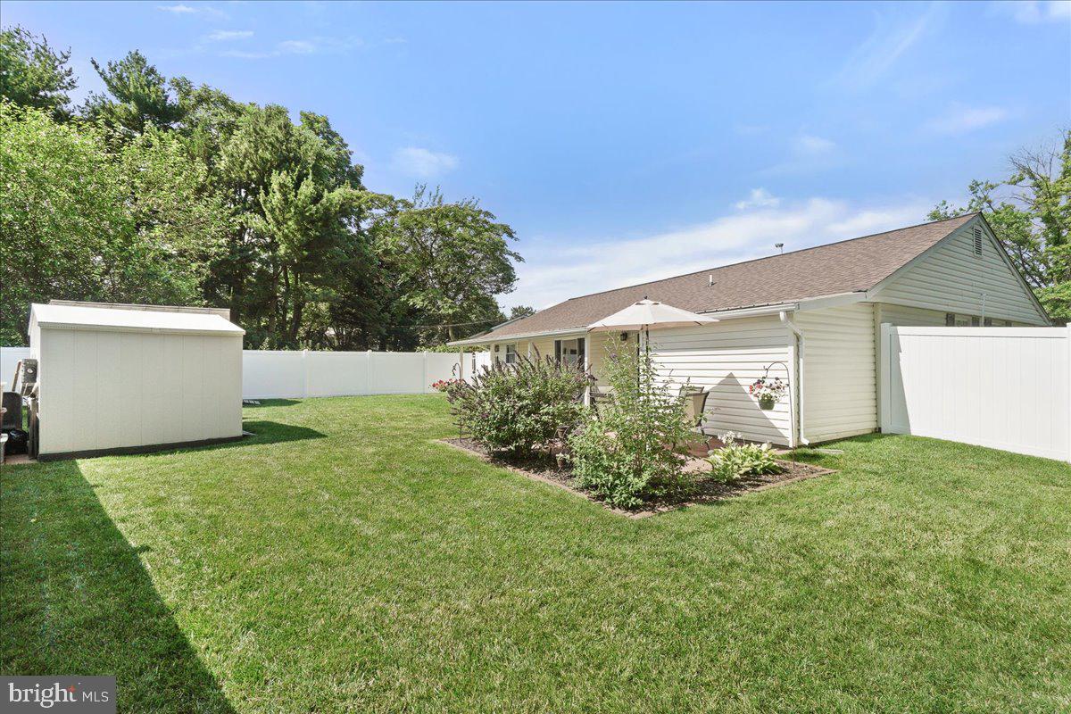 414 White Oak Pl
