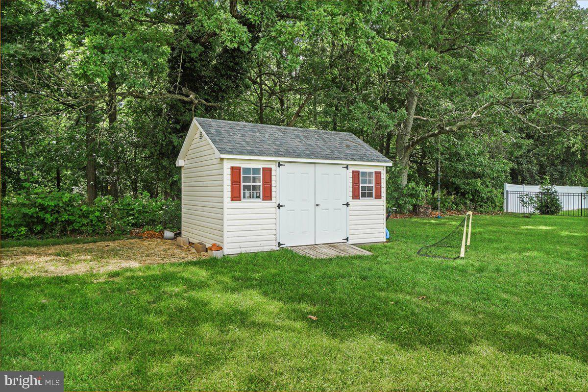 3502 Franks Ter
