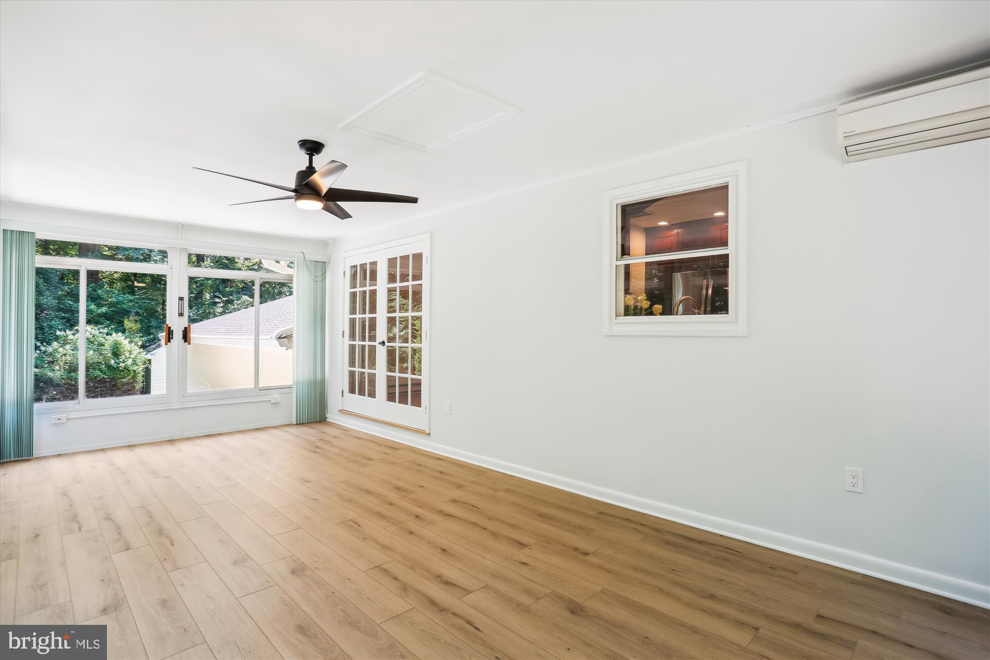 5409 Woodlyn Ct
