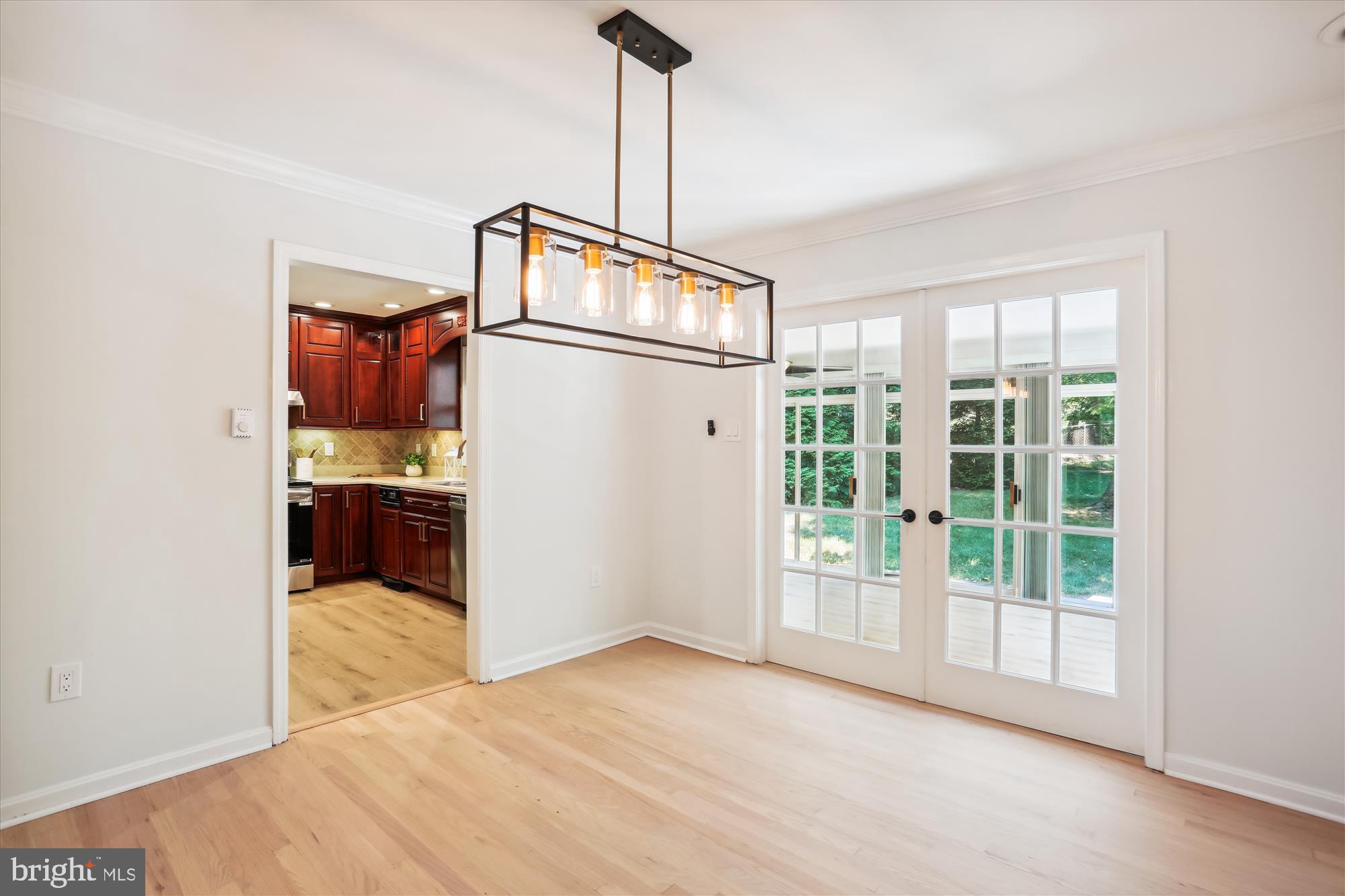 5409 Woodlyn Ct