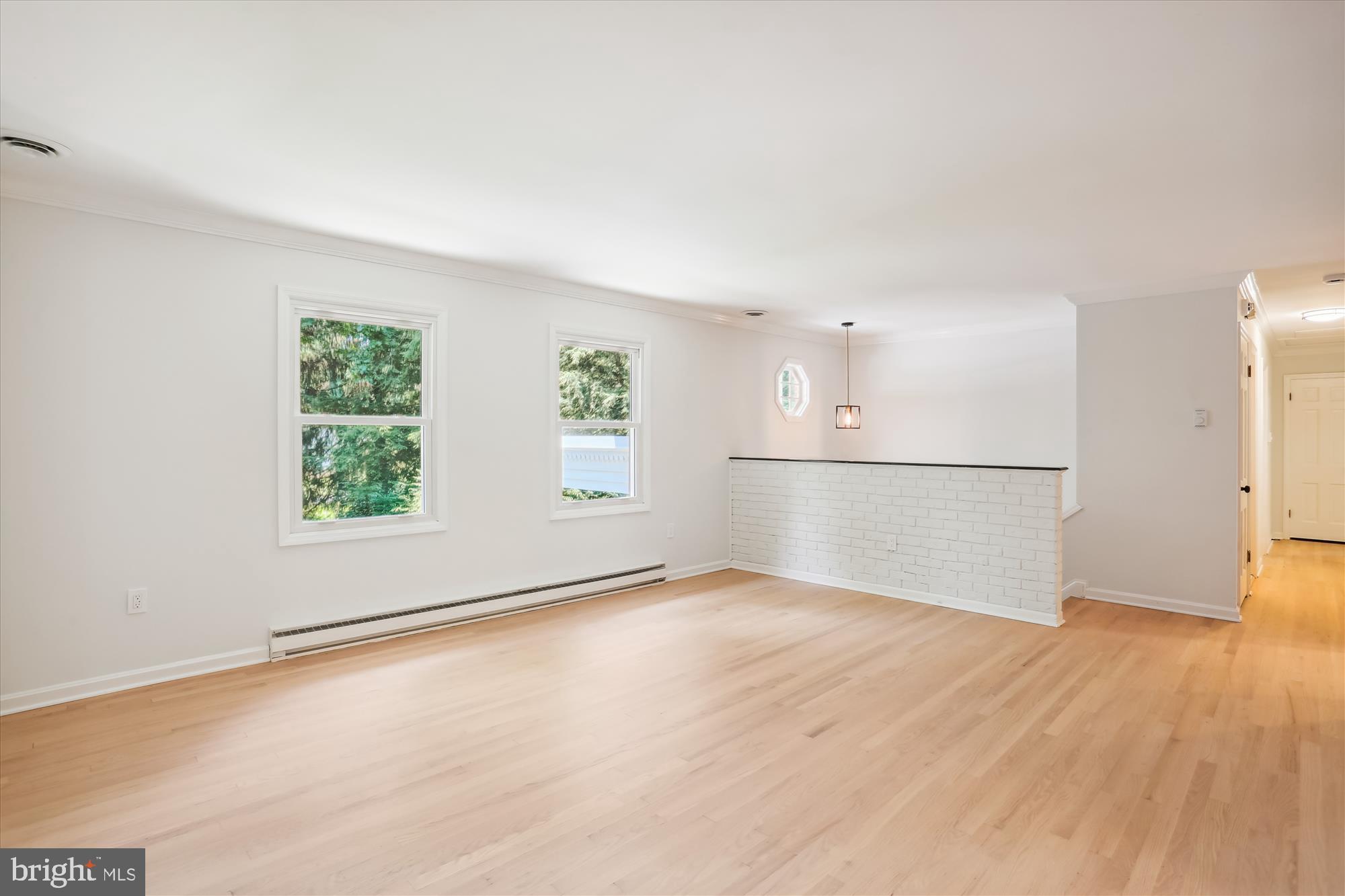 5409 Woodlyn Ct