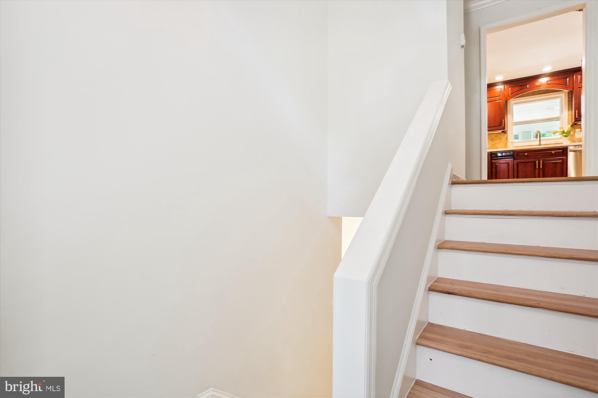 5409 Woodlyn Ct