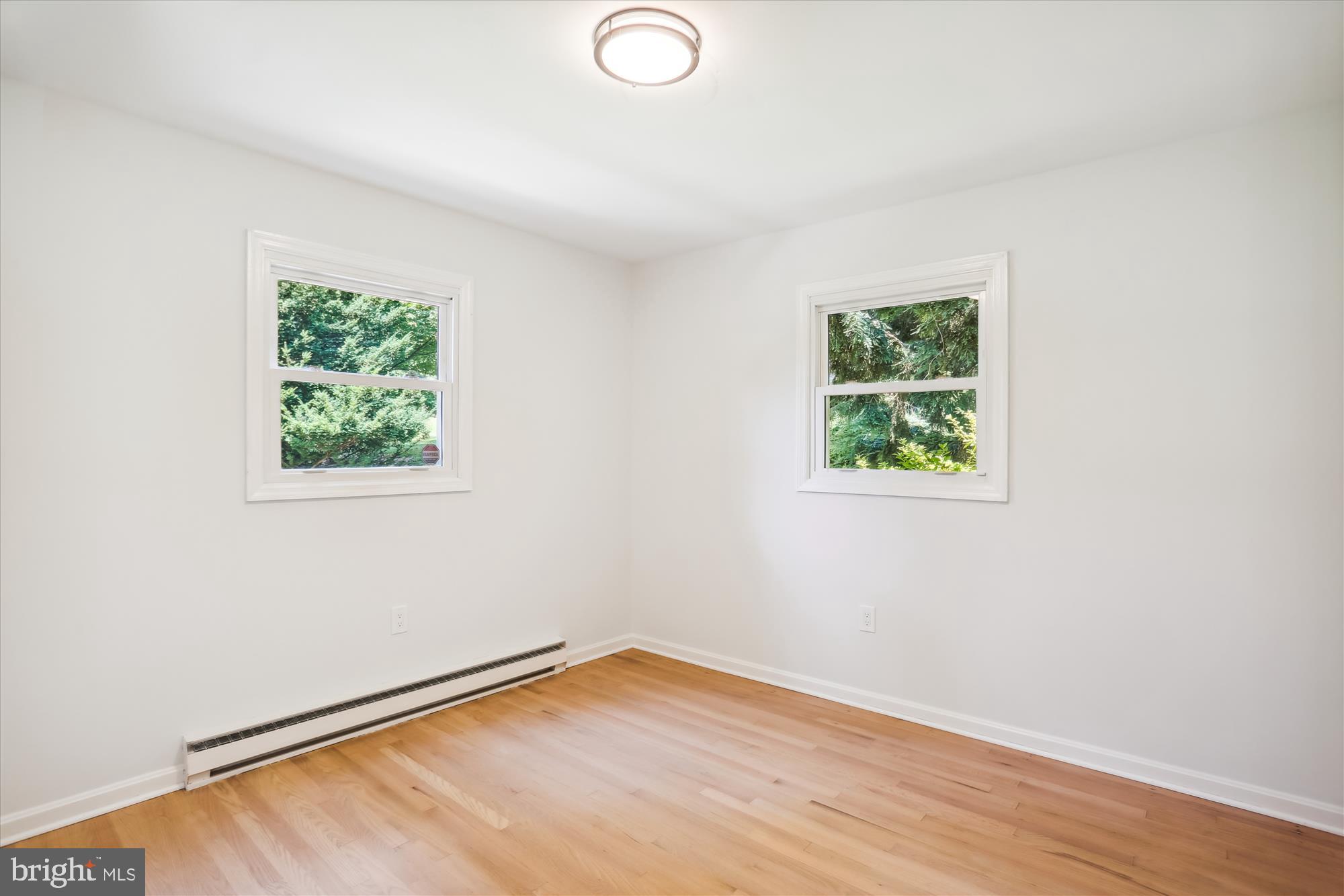 5409 Woodlyn Ct