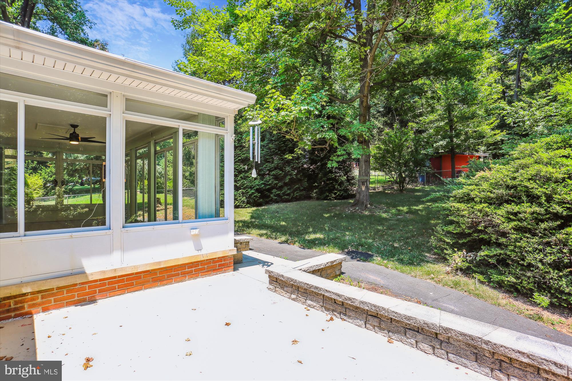 5409 Woodlyn Ct
