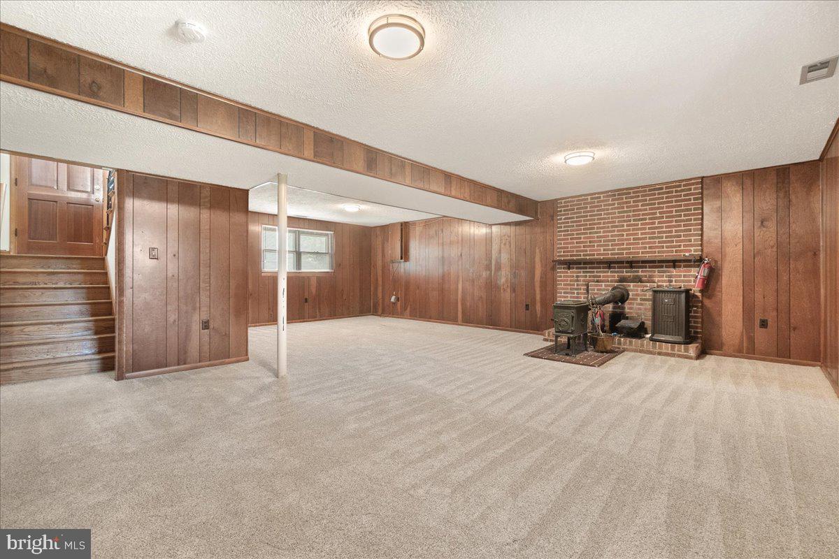 2311 Persimmon Dr